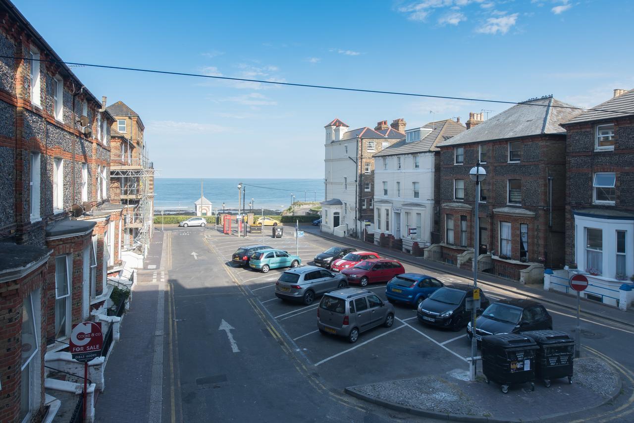 Ferienwohnung Fantastic Sea View, 1 Bed Sleeps 2 Broadstairs Exterior foto